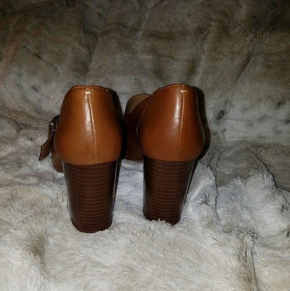 Franco Sarto open-top buckle heels - Picture 3 of 4